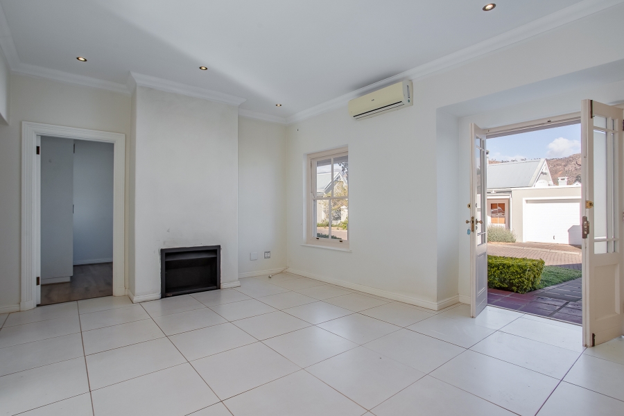 To Let 3 Bedroom Property for Rent in Franschhoek Western Cape